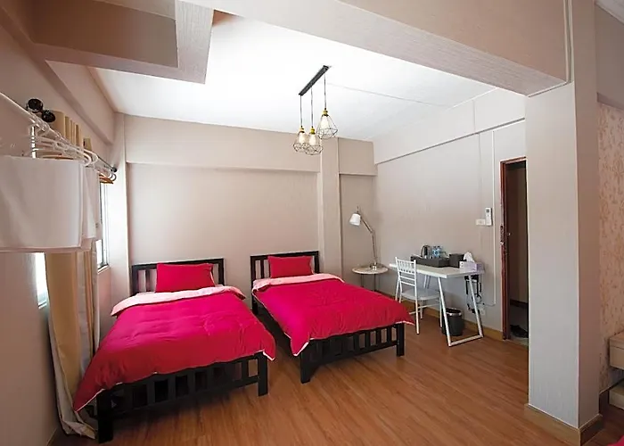 Hotel Bt Fifty 2*